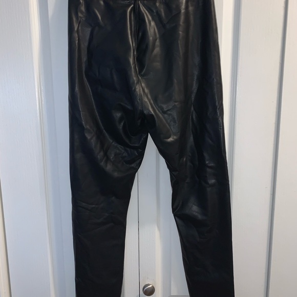CI SONO faux leather pants NWT - Picture 2 of 3